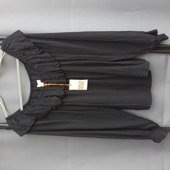 Knox Rose Tops - Knox Rose Black top w Ruffle detail.